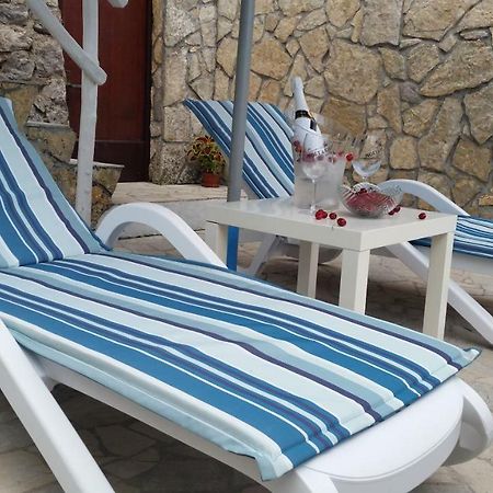 Cesaric Apartment Крес Екстериор снимка
