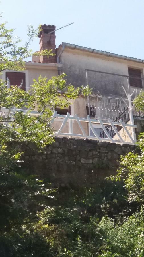 Cesaric Apartment Крес Екстериор снимка
